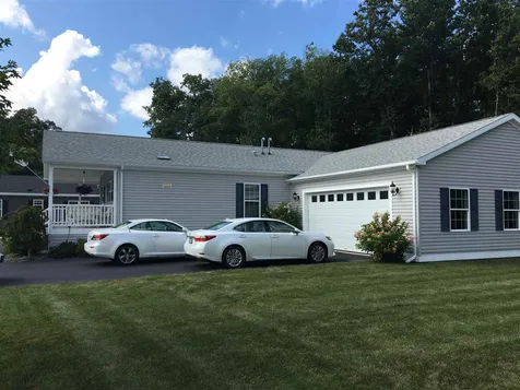 48 Aspen Way North Hampton NH 03862