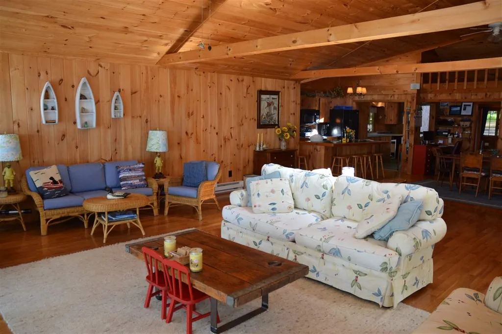 52 Bixby Shores Road Tuftonboro NH 03816