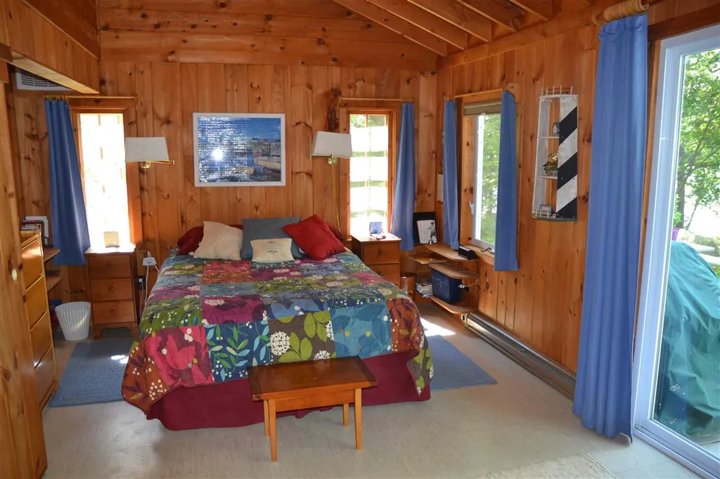 52 Bixby Shores Road Tuftonboro NH 03816