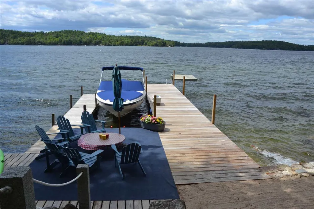 52 Bixby Shores Road Tuftonboro NH 03816