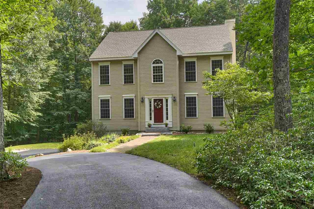 5 Tebbetts Lane Bedford NH 03110
