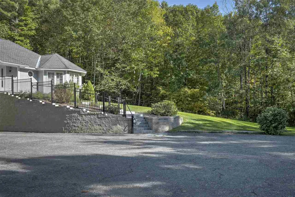 32 Chapman Road Keene NH 03431