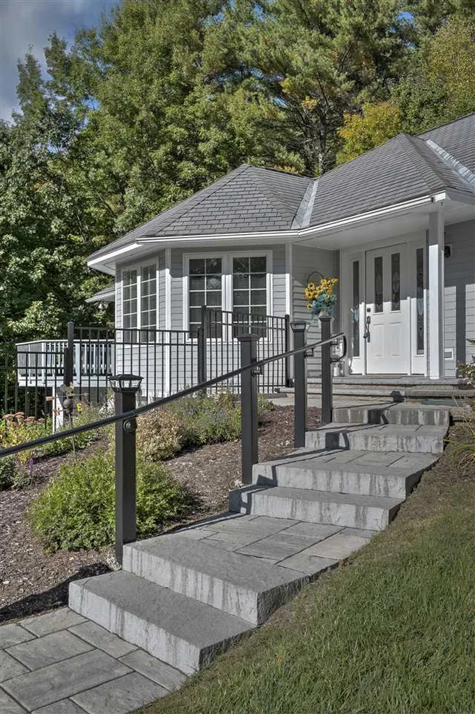 32 Chapman Road Keene NH 03431