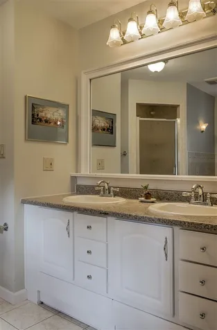 32 Chapman Road Keene NH 03431