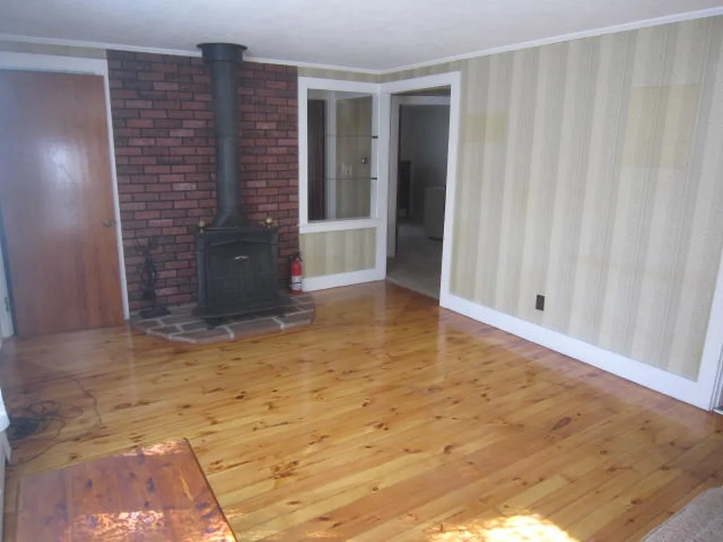 15 Davis Street Somersworth NH 03878