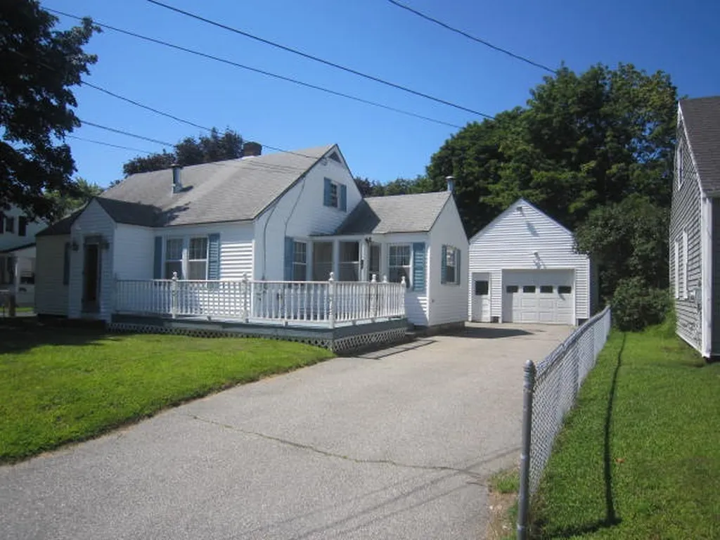15 Davis Street Somersworth NH 03878