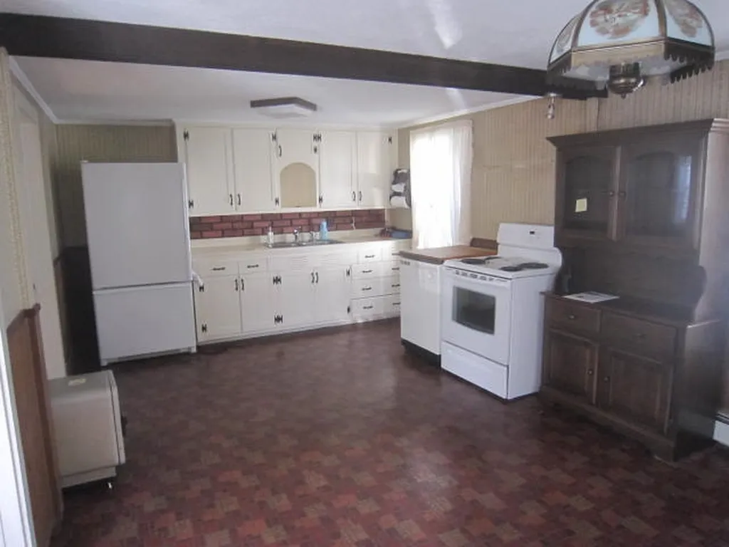 15 Davis Street Somersworth NH 03878
