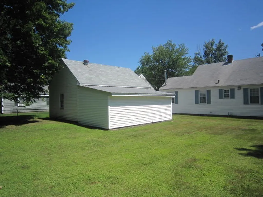 15 Davis Street Somersworth NH 03878
