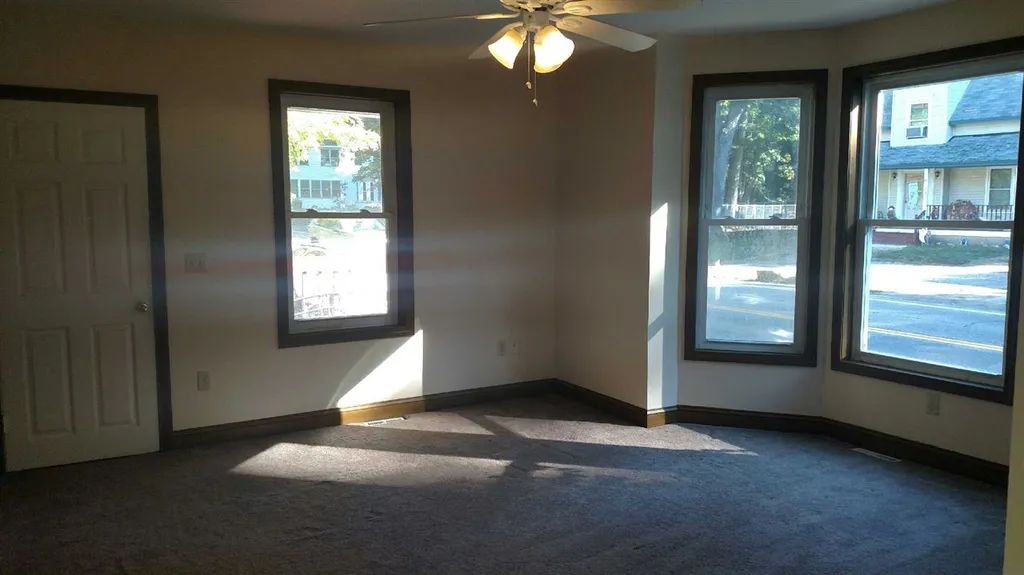 71 Main Street Danville NH 03819
