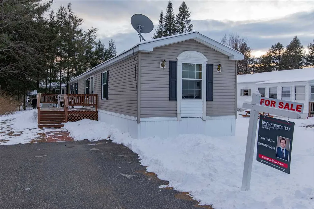 1 Spring Street Loudon NH 03307