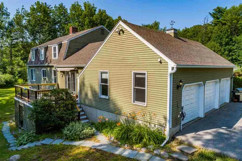 85 Parsonage Drive Laconia NH 03246