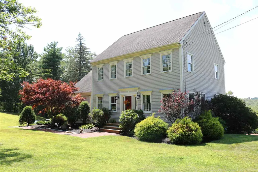 148 South Road North Hampton NH 03862