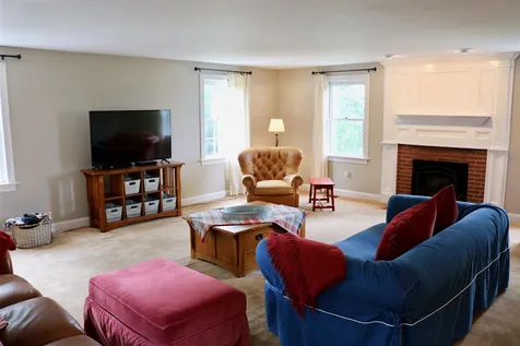 148 South Road North Hampton NH 03862
