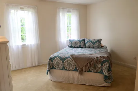 148 South Road North Hampton NH 03862