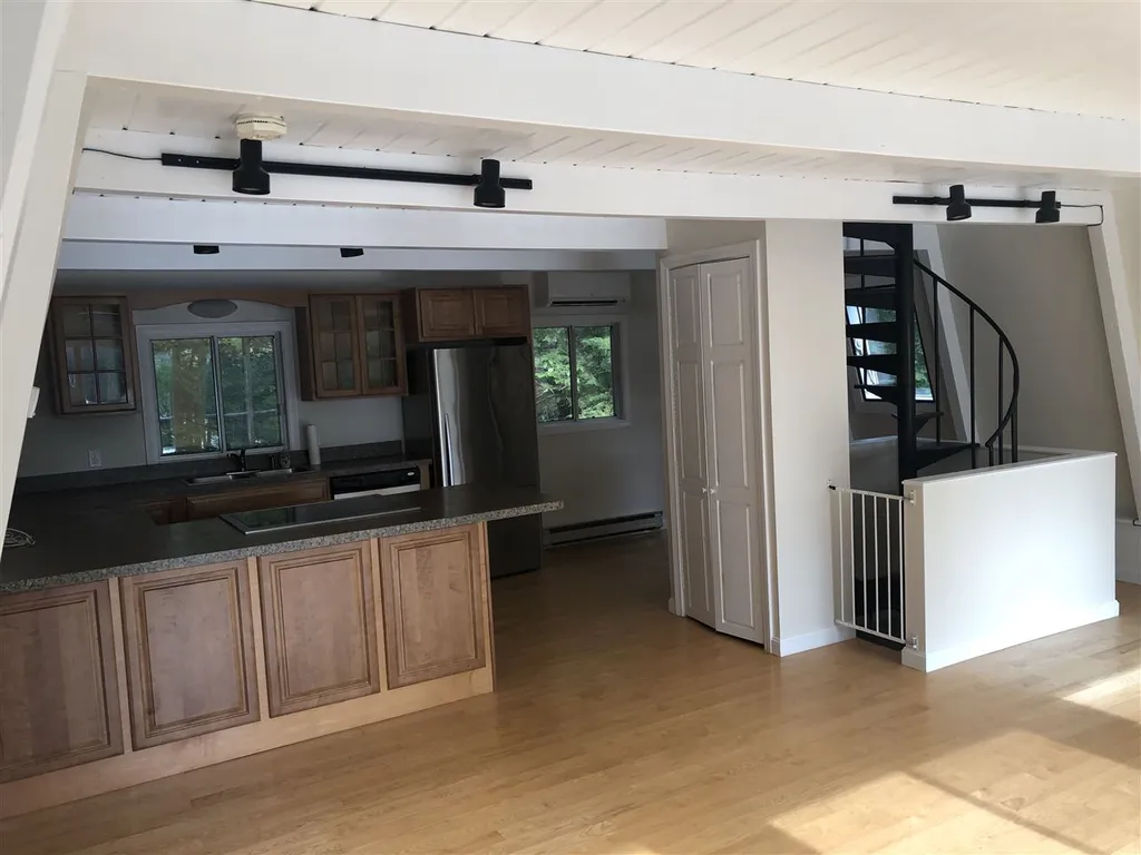 220 Pequawket Drive Conway NH 03818
