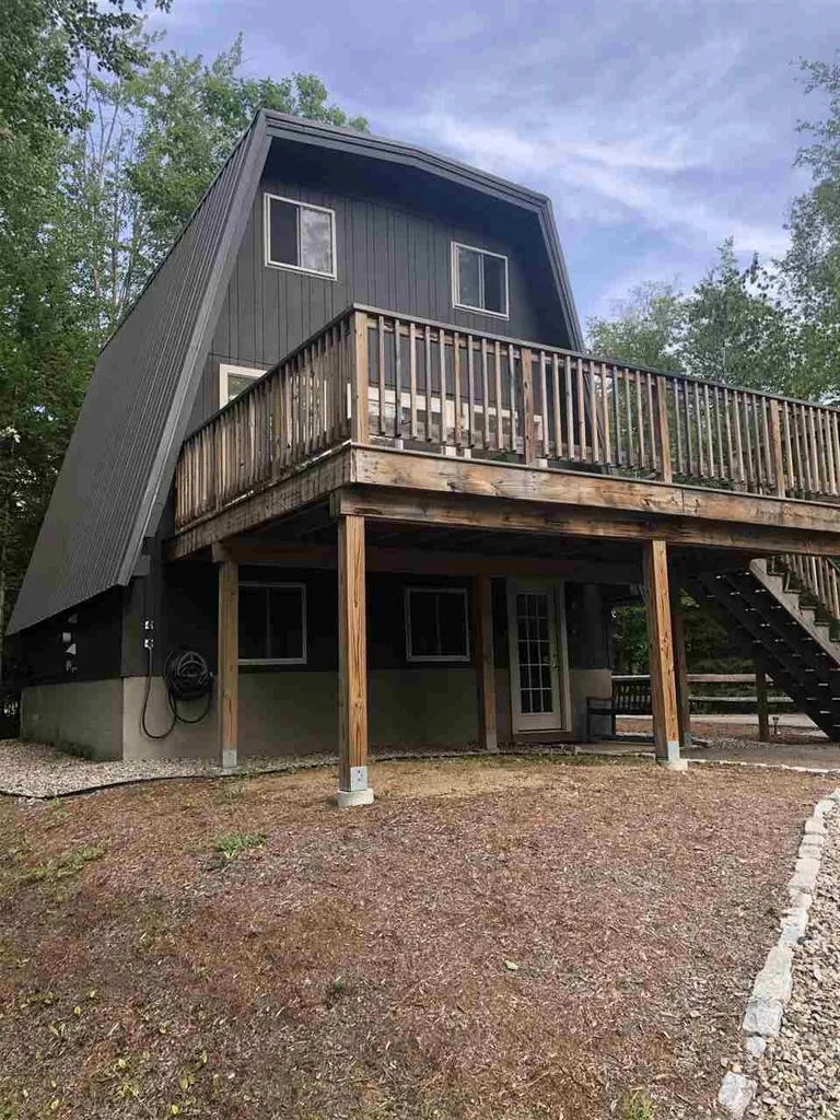220 Pequawket Drive Conway NH 03818