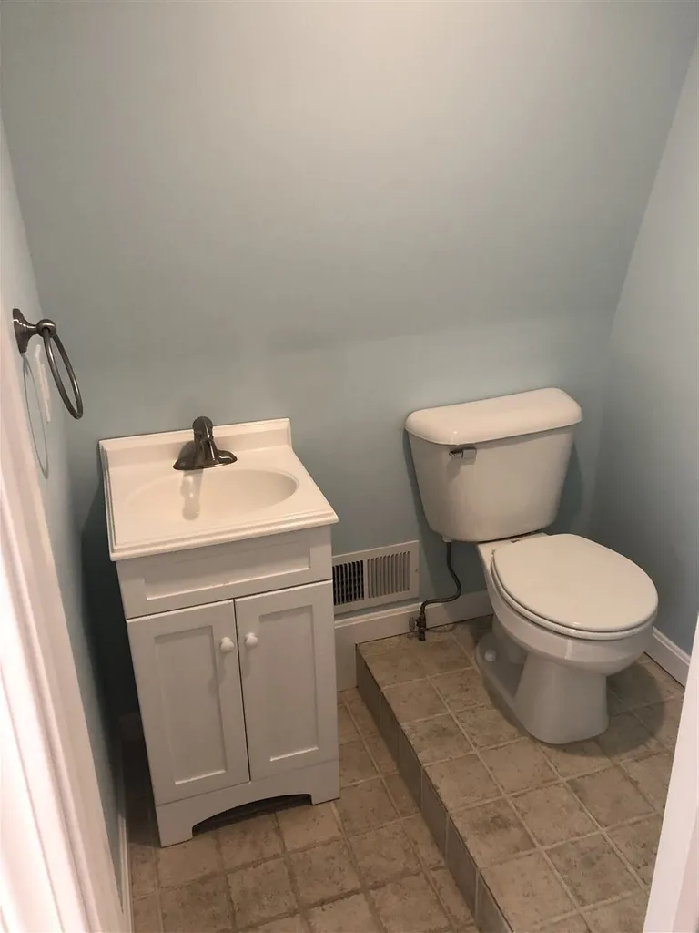 220 Pequawket Drive Conway NH 03818