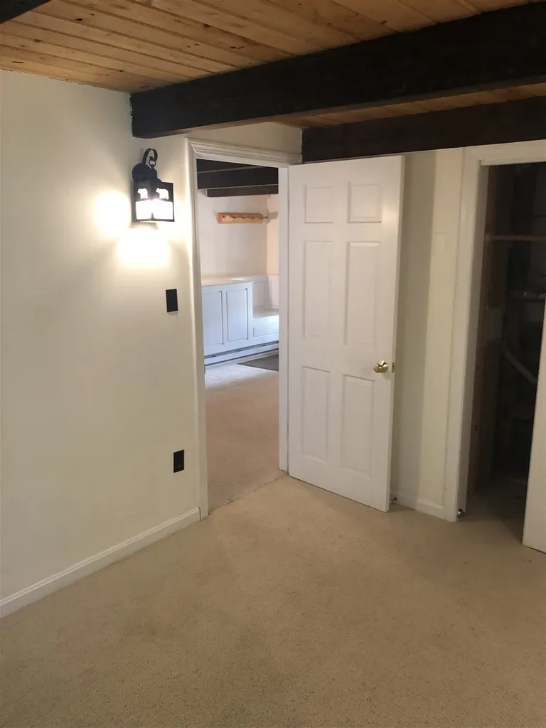 220 Pequawket Drive Conway NH 03818