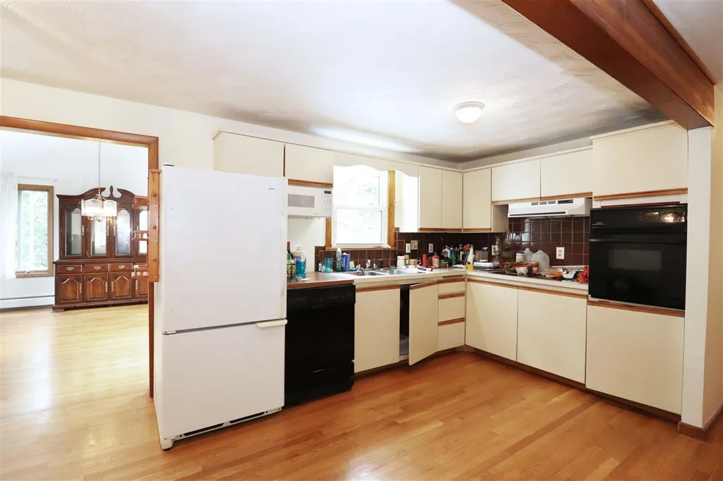 3 Briar Avenue Salem NH 03079