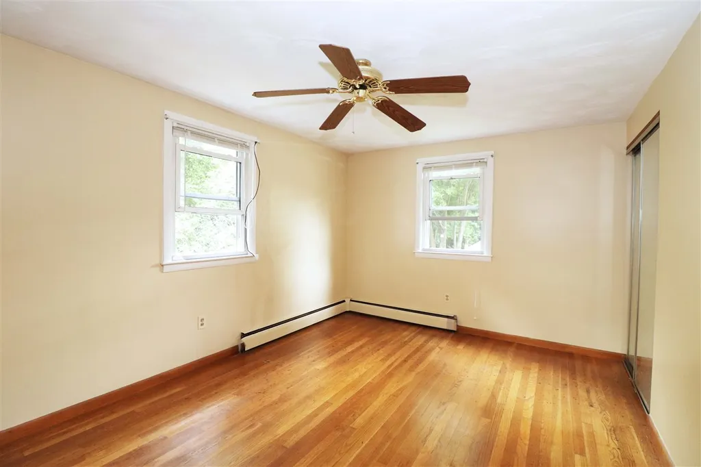 3 Briar Avenue Salem NH 03079