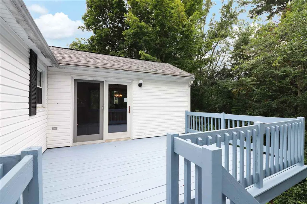 3 Briar Avenue Salem NH 03079