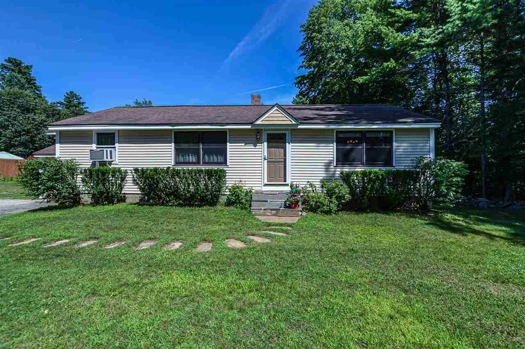 29 Langs Lane Newmarket NH 03857