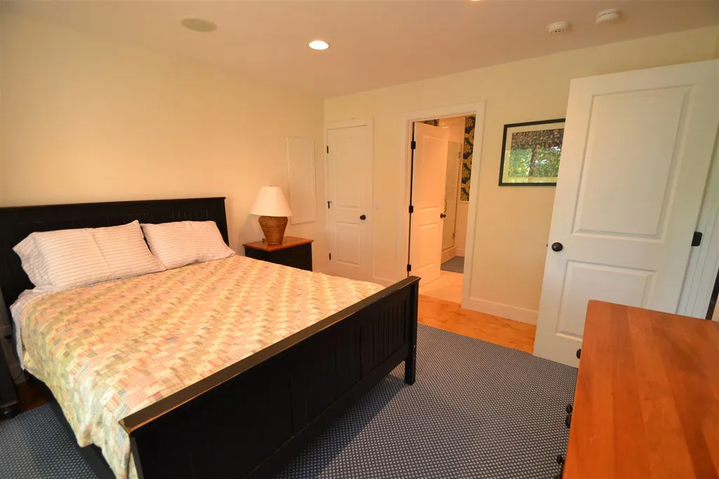 106 Lower Summit Road Warren VT 05674