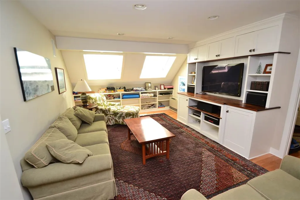 106 Lower Summit Road Warren VT 05674