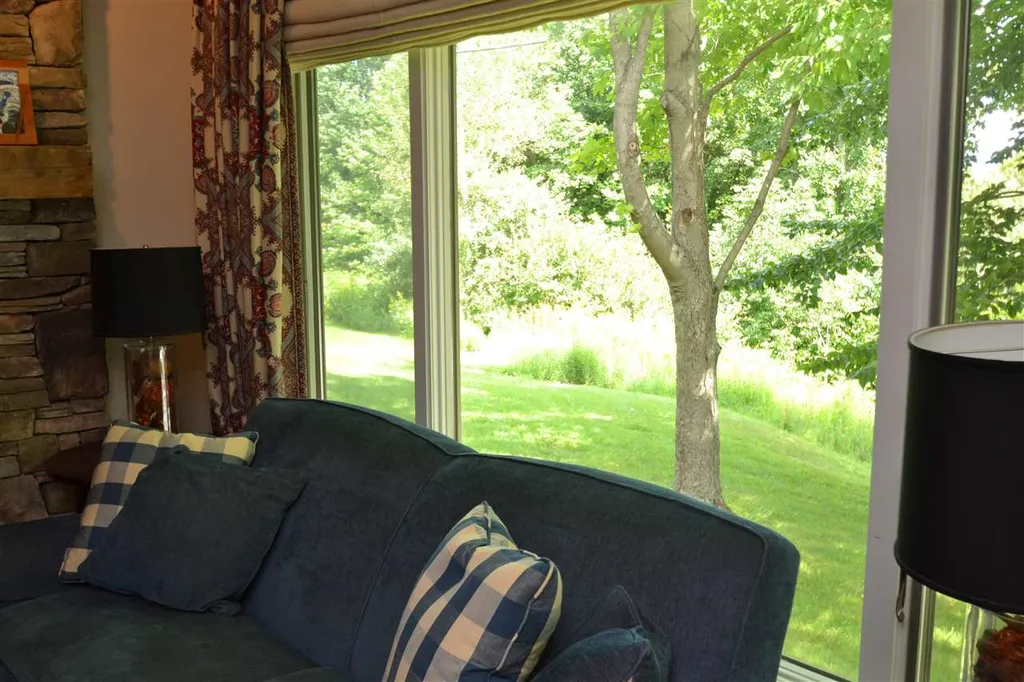 106 Lower Summit Road Warren VT 05674
