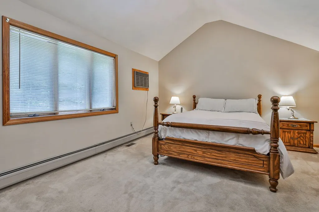 6 Meetinghouse Road Windham NH 03087