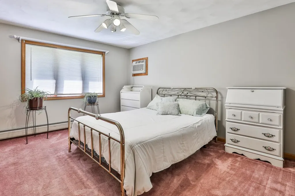 6 Meetinghouse Road Windham NH 03087