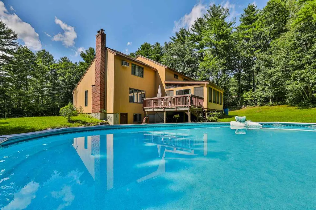 6 Meetinghouse Road Windham NH 03087