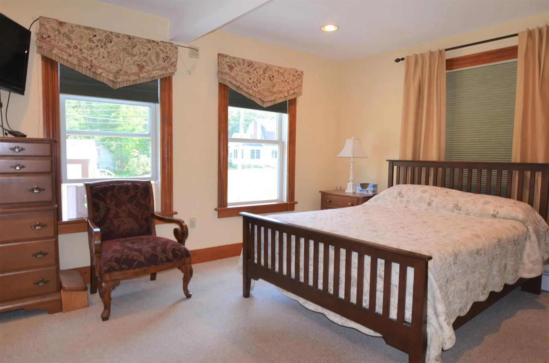 120 Lower Main Street Sunapee NH 03782