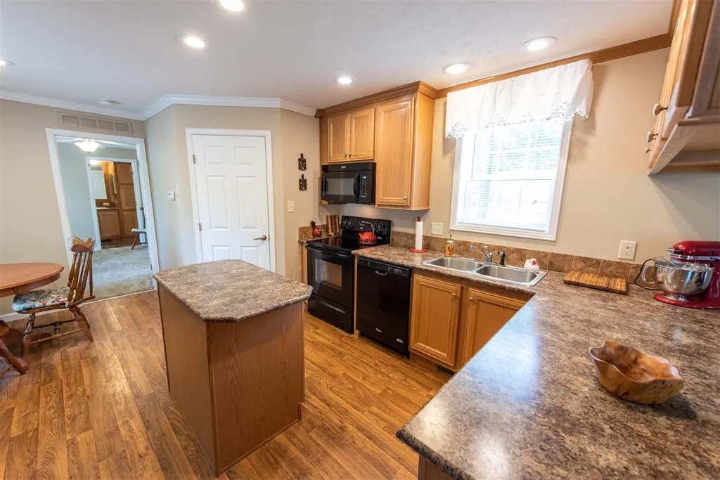 3 Beth Drive Concord NH 03303