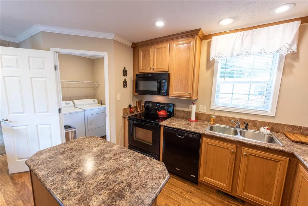 3 Beth Drive Concord NH 03303