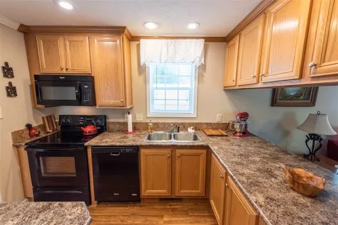3 Beth Drive Concord NH 03303