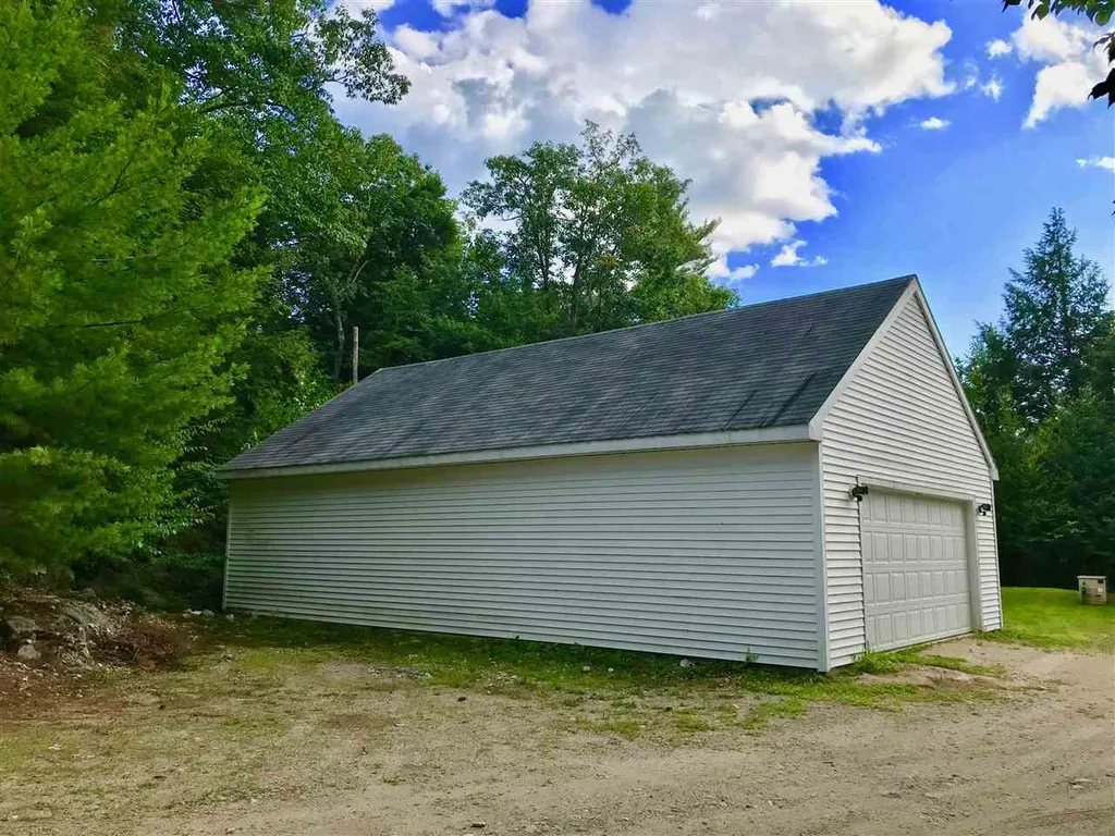 328 Silver Street Middleton NH 03887