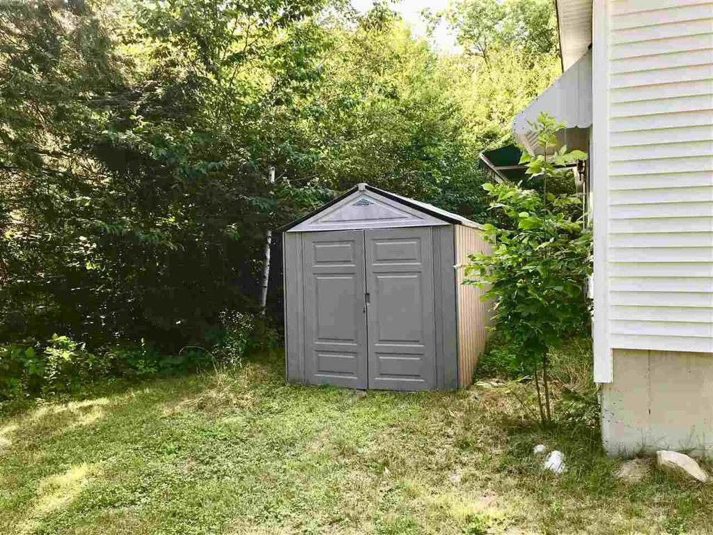 328 Silver Street Middleton NH 03887
