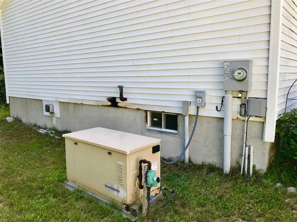 328 Silver Street Middleton NH 03887