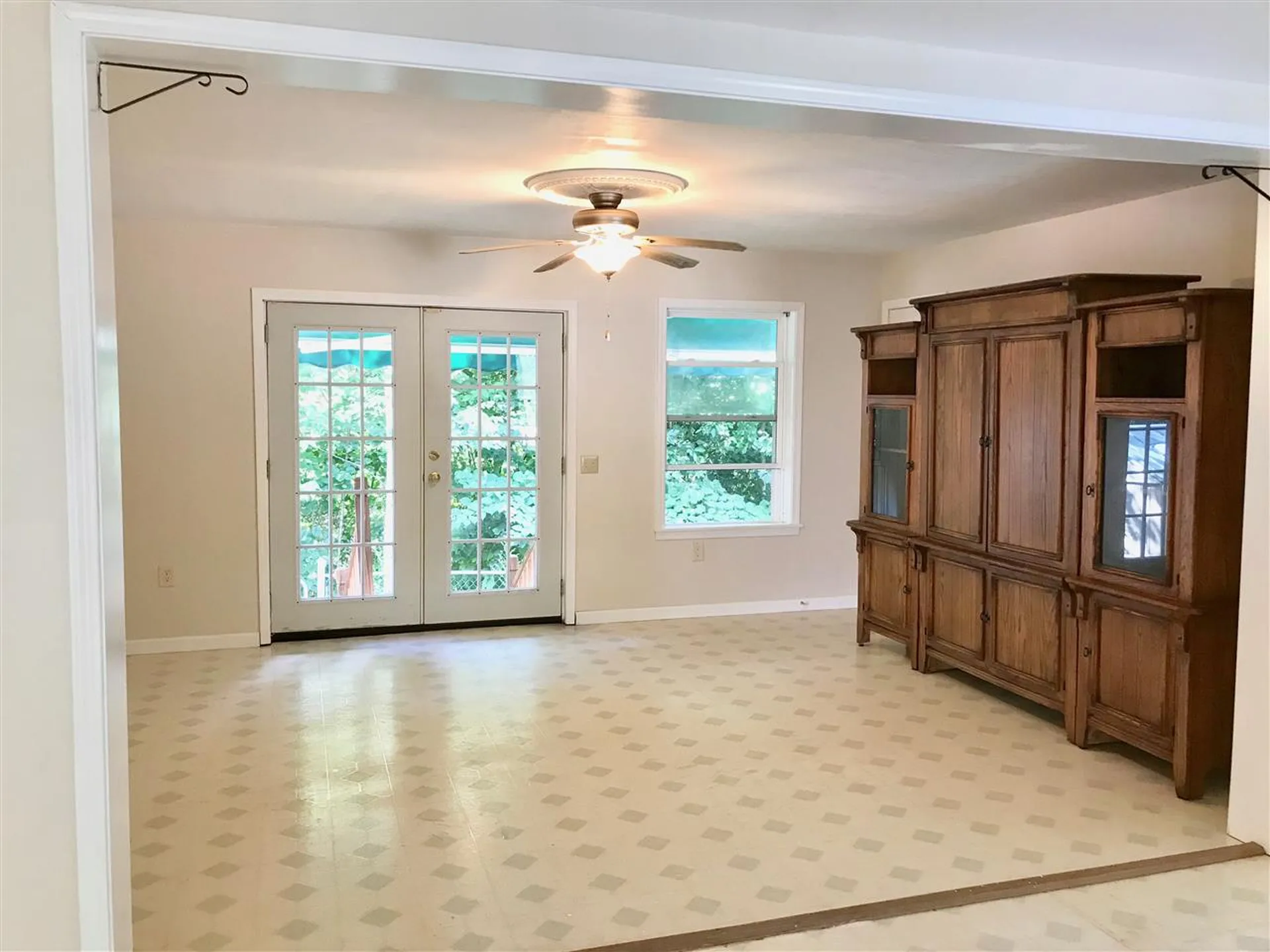 328 Silver Street Middleton NH 03887