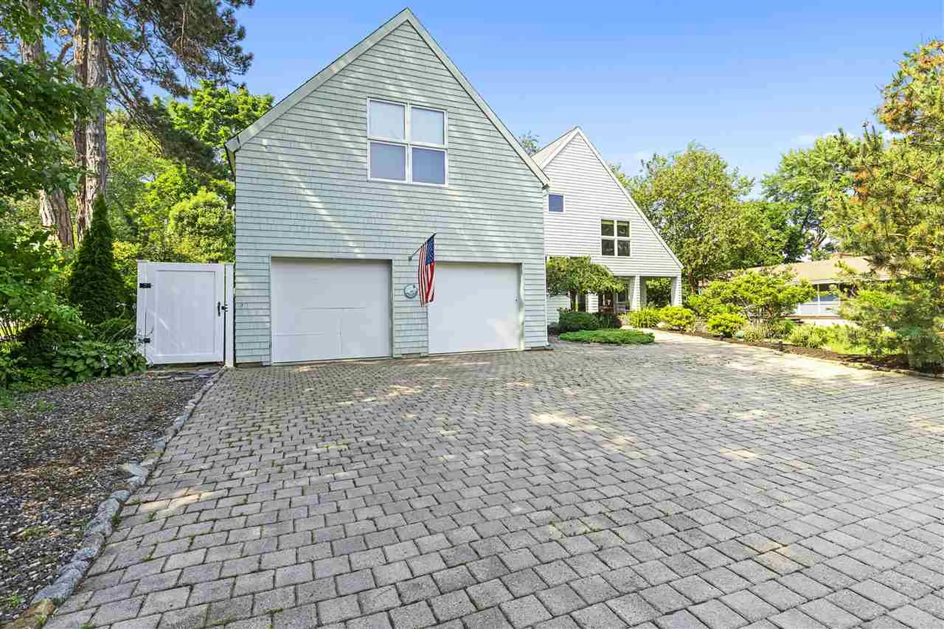 187 N Shore Road Hampton NH 03842