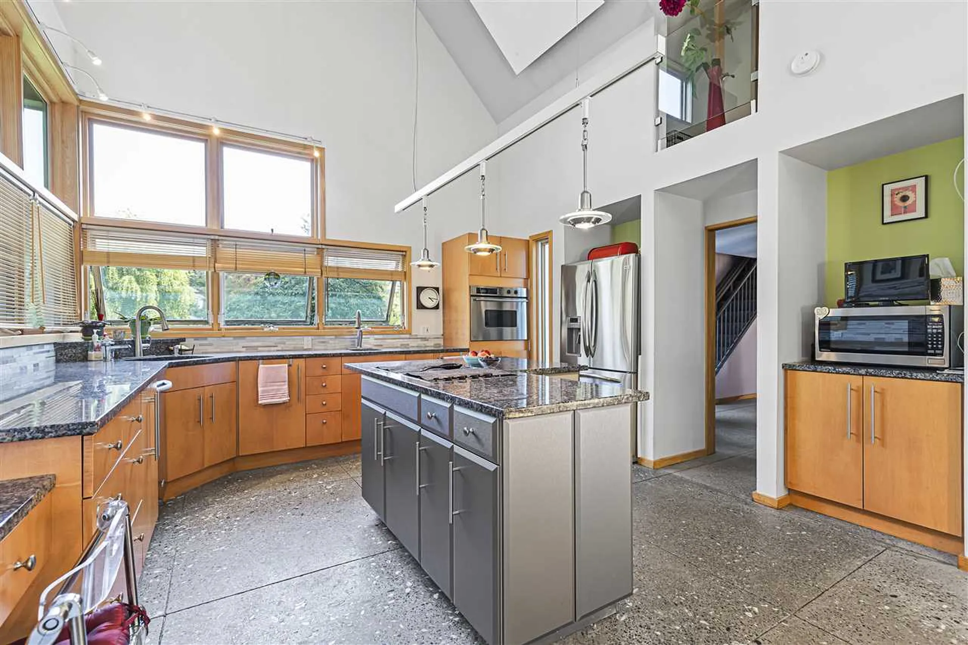 187 N Shore Road Hampton NH 03842