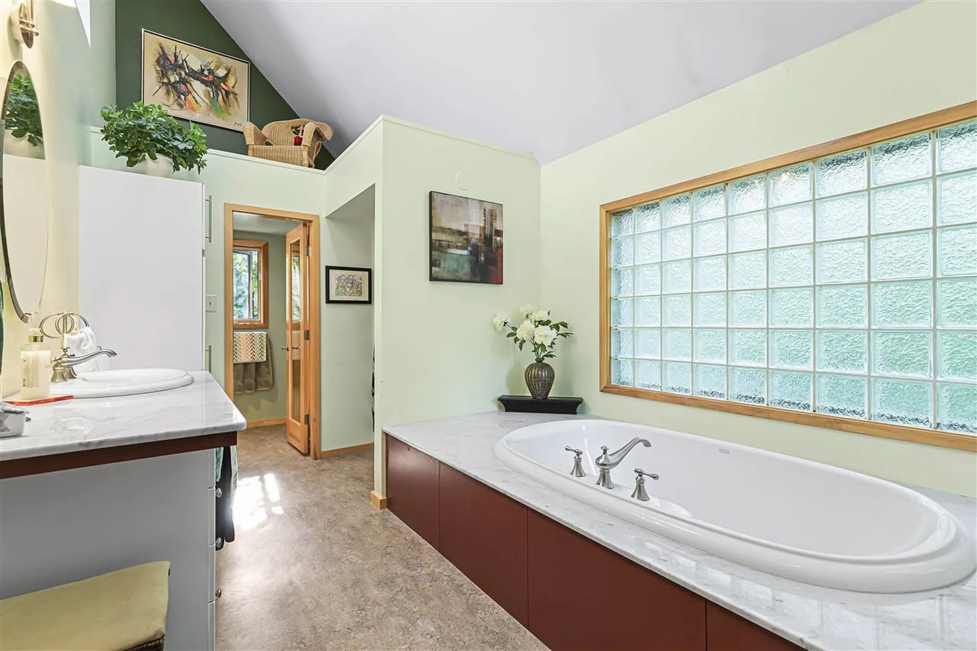 187 N Shore Road Hampton NH 03842