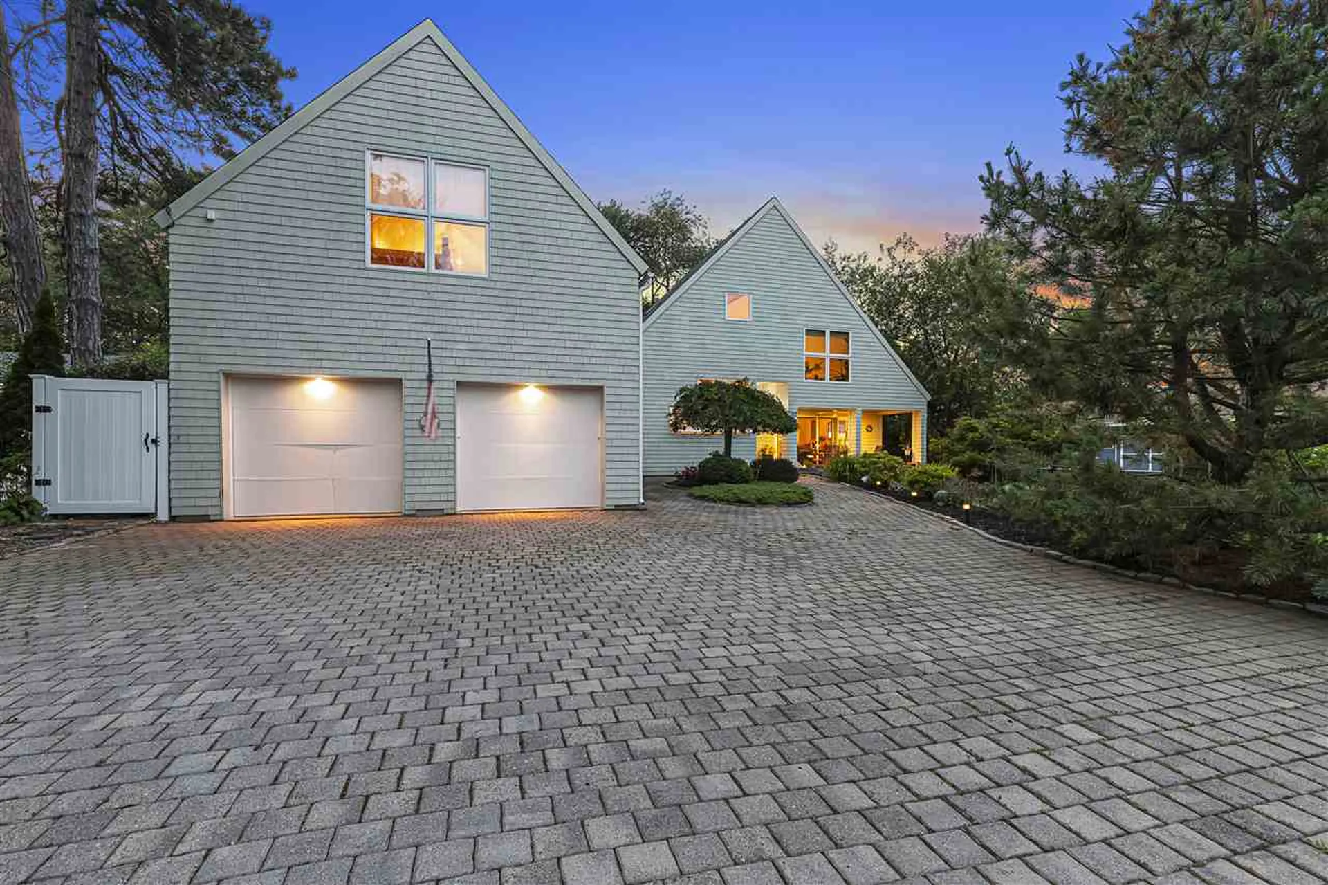 187 N Shore Road Hampton NH 03842