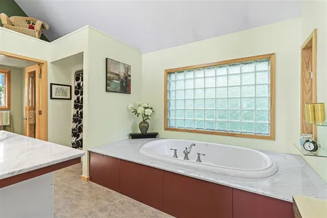 187 N Shore Road Hampton NH 03842