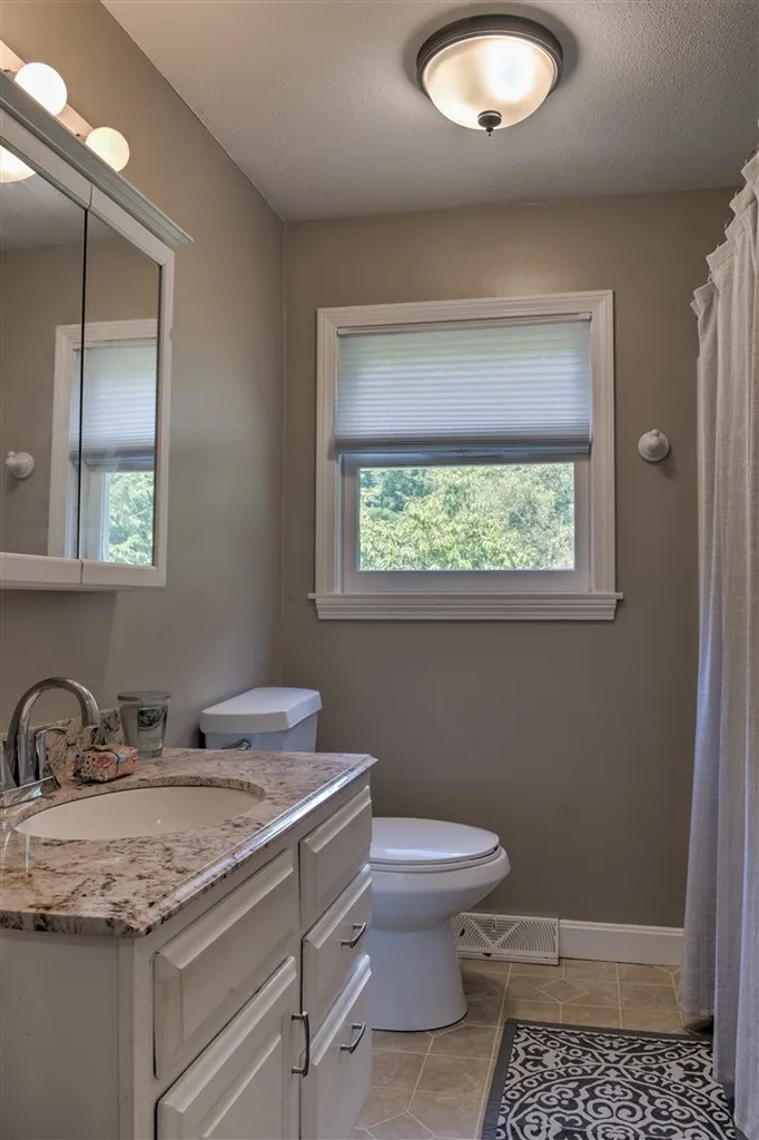 15 Trowbridge Road Keene NH 03431