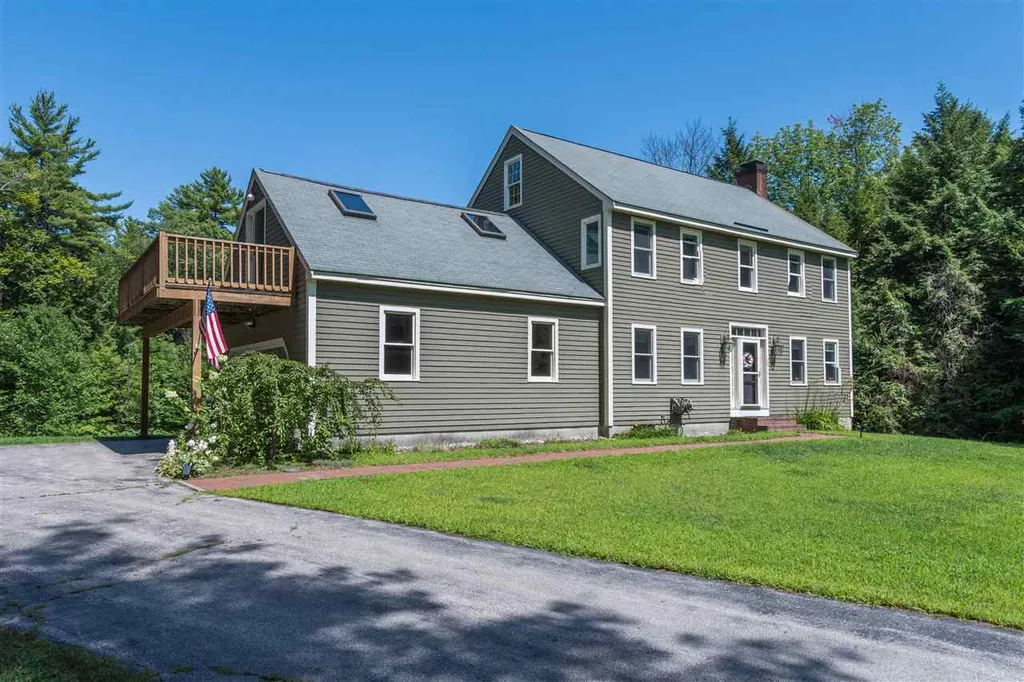 15 Van Ger Drive Bow NH 03304
