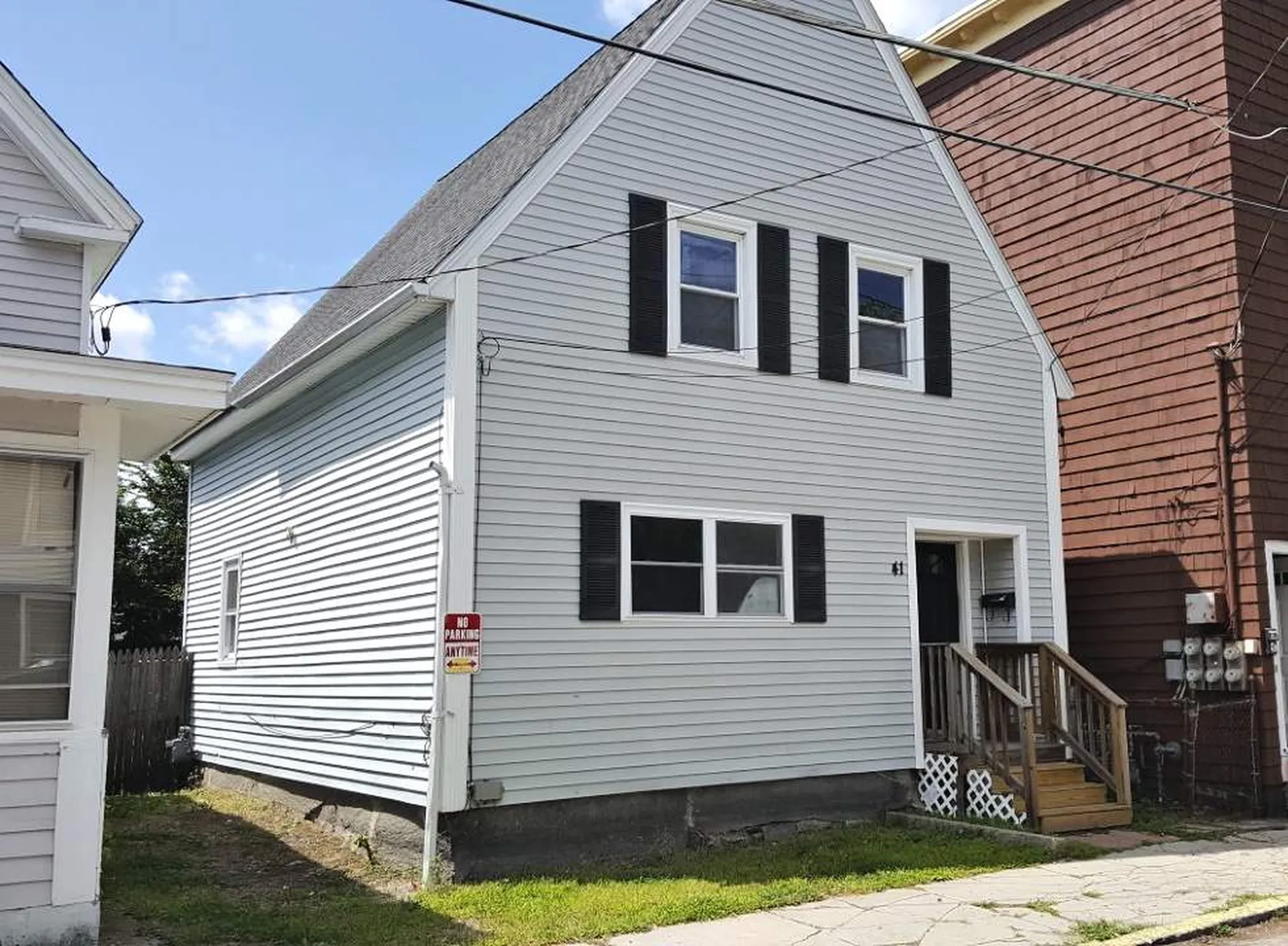 41 Ash Street Nashua NH 03060