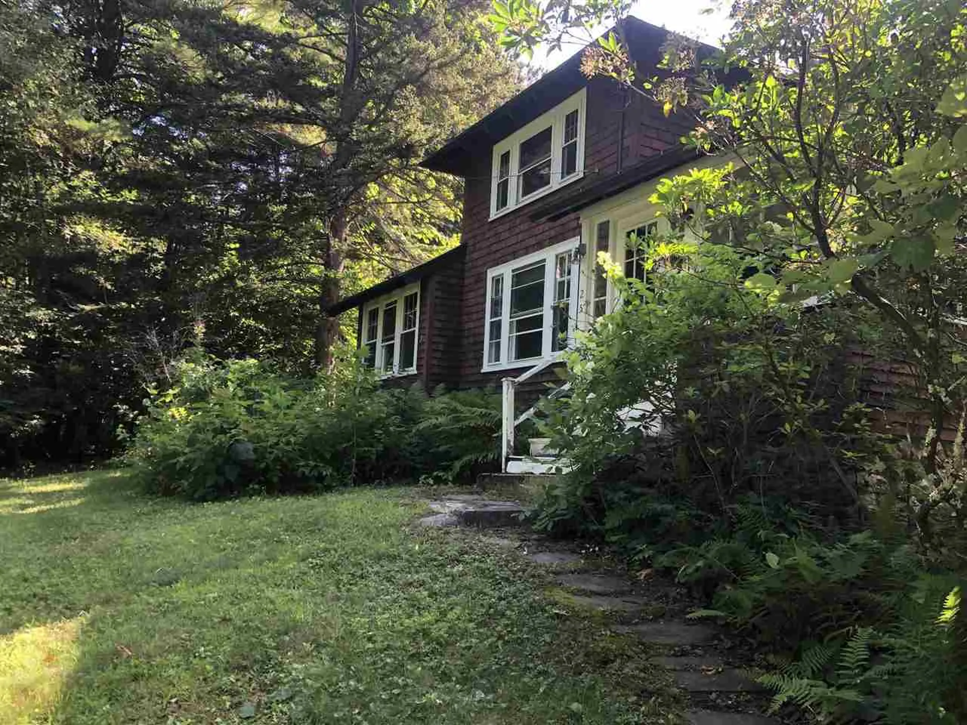 25 Antrim Road Hancock NH 03449