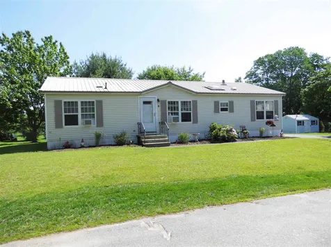 3 Easter Lane Rochester NH 03867